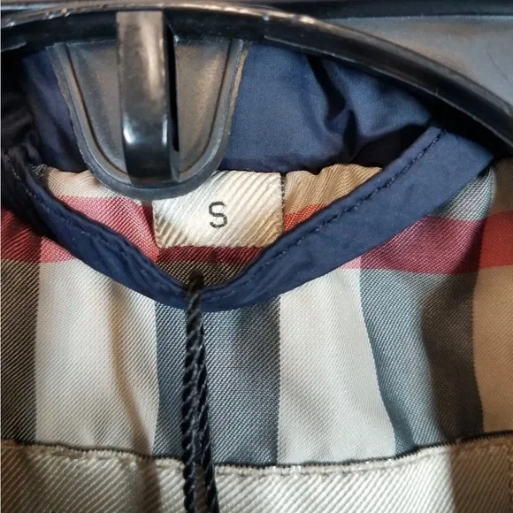 Burberry Navy Blue NWT Puffer Vest